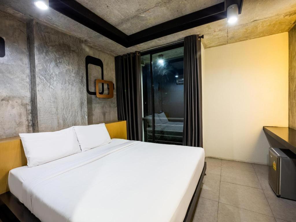 B2 South Pattaya Premier Hotel Luaran gambar